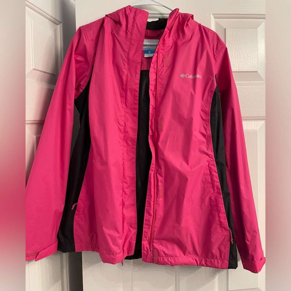 Columbia women’s tested tough in pink rain jacket II